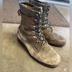 World war 2 era motorcycle boots. Authentic vintage boots size 10